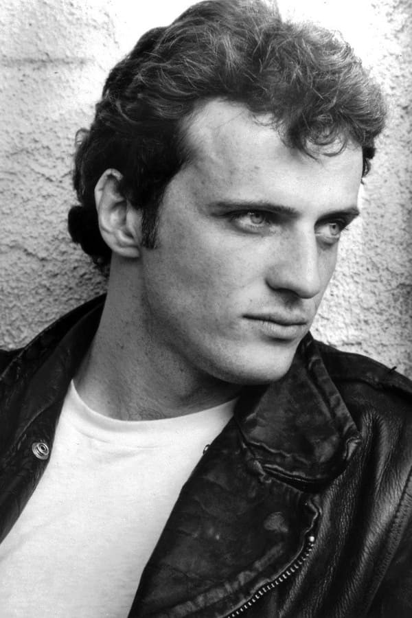 Aktyor: Aidan Quinn (Айдан Куинн)