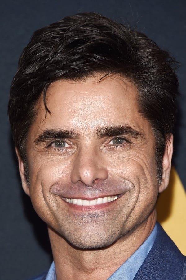 Aktyor: John Stamos (Джон Стамос)