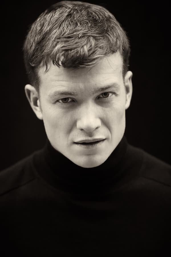 Aktyor: Ed Speleers (Ed Speleers)