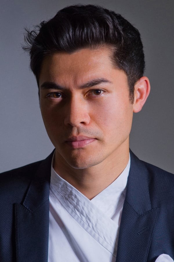 Aktyor: Henry Golding (Генри Голдинг)