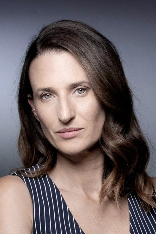 Aktyor: Camille Cottin (Камилль Коттен)