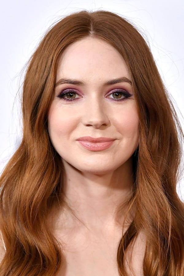 Aktrisa: Karen Gillan (Карен Гиллан)