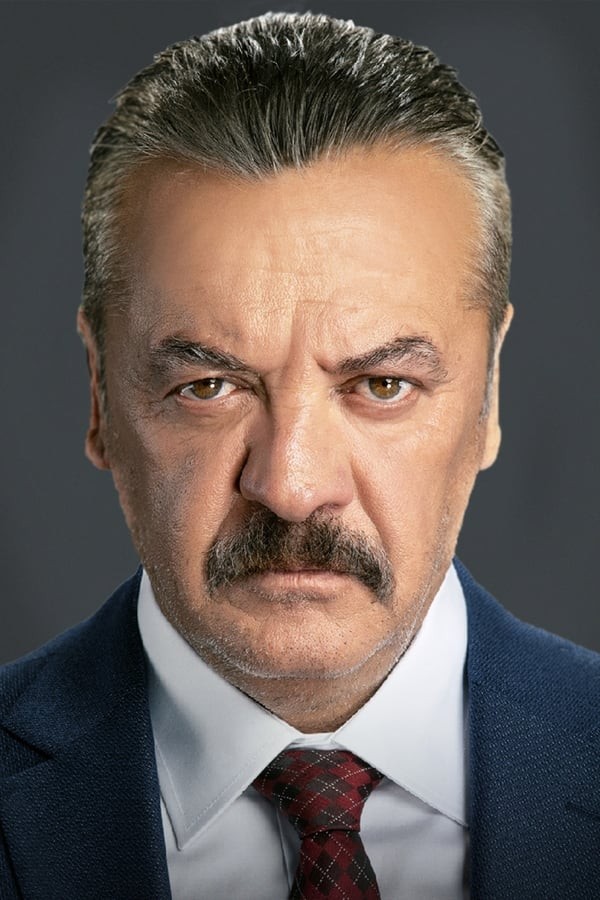 Mesut Akusta (Месут Акуста)