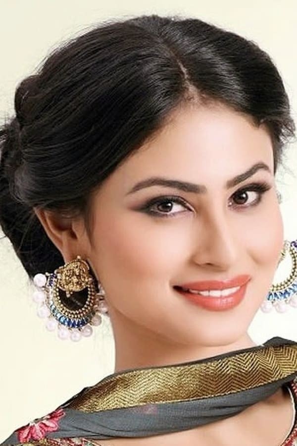 Aktrisa: Mouni Roy (Mouni Roy)