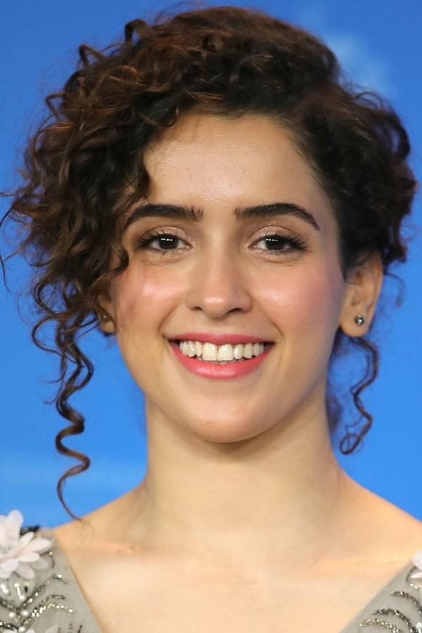 Aktrisa: Sanya Malhotra (Sanya Malhotra)