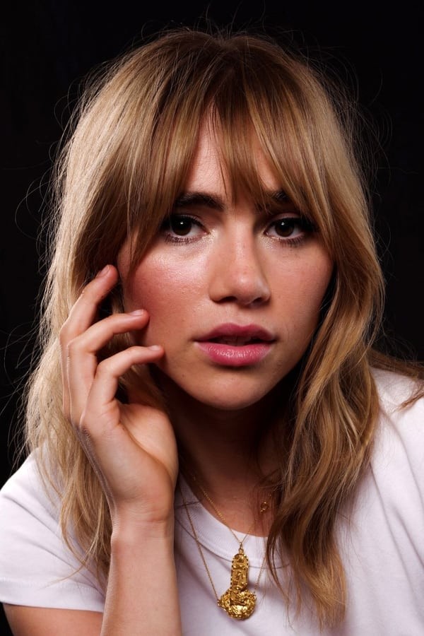 Aktrisa: Suki Waterhouse (Сьюки Уотерхаус)