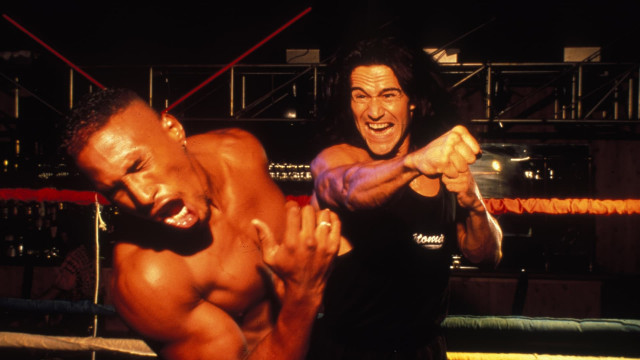 Qaqshatqich zarba 2 backdrop