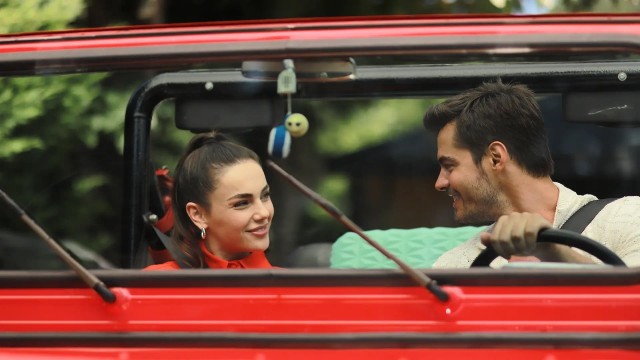 3 kun / Uch kun backdrop