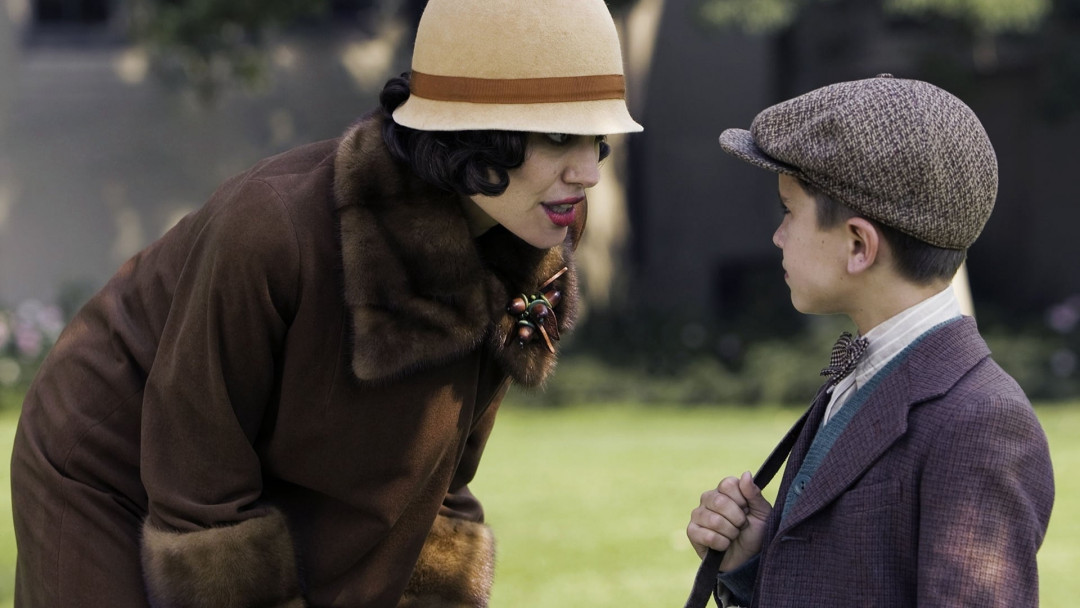 Almashtirilgan bola backdrop