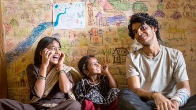 Bulutlar ortida / Bulutlar orasida backdrop