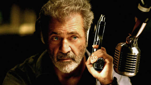 Efirda / Jonli efirda Mel Gibson ishtirokida Uzbek tilida O'zbekcha 2022 tarjima kino 4K Ultra UHD skachat backdrop