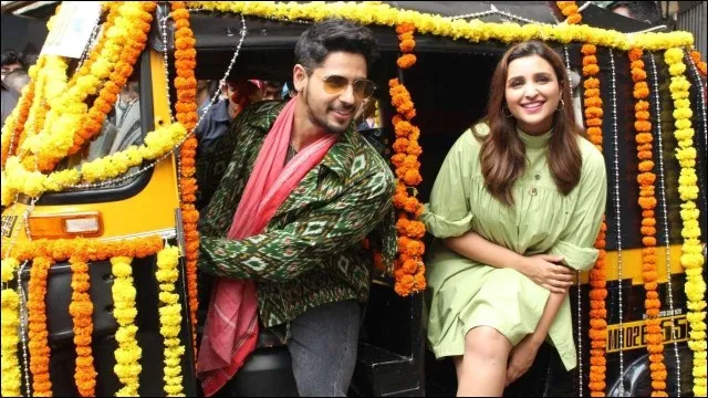 O'g'irlangan kuyovlar / Majburan birga / Jabariya Jodi backdrop