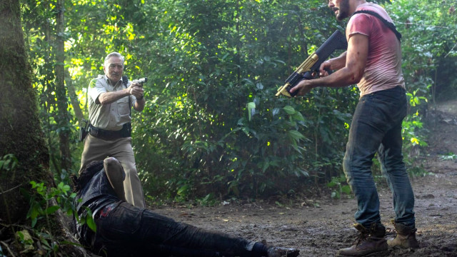 Qasos olovi backdrop