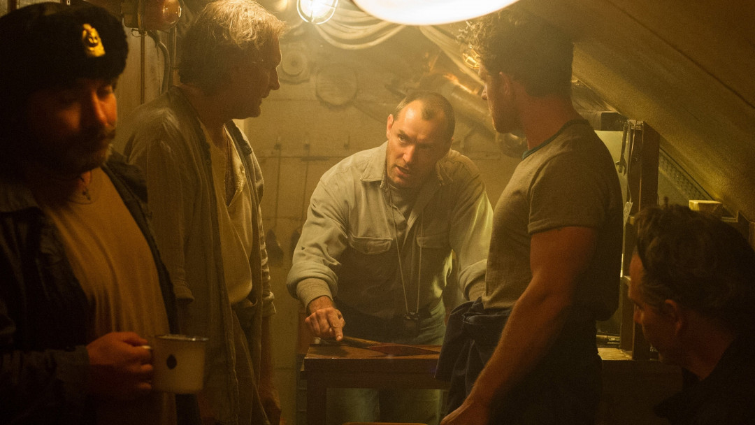 Qora dengiz backdrop