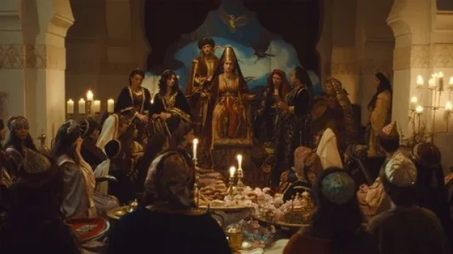 So'nggi qirolicha backdrop