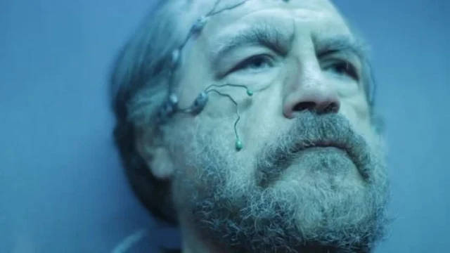 Anomaliya / Anamaliya backdrop