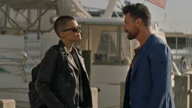 Chiptasiz yo'lovchi backdrop