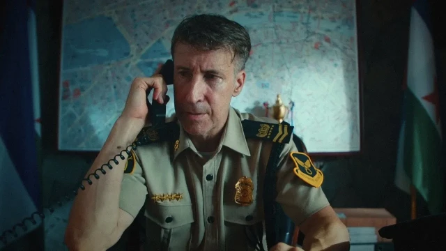 Garovdagi qiz: Ozodlik bahosi backdrop