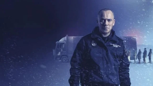 Muzyuraklar / Noldan past backdrop