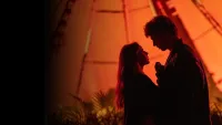 Sen+Men - Dunyoga qarshi backdrop