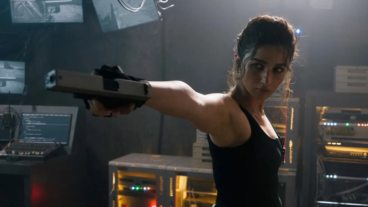 Alfa / Alpha / Альфа Hind filmi backdrop