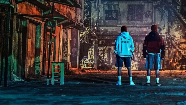 Birinchi: Yuqori maktab qahramonlari serial backdrop