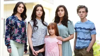 Poster of Qanotsiz qushlar TV series